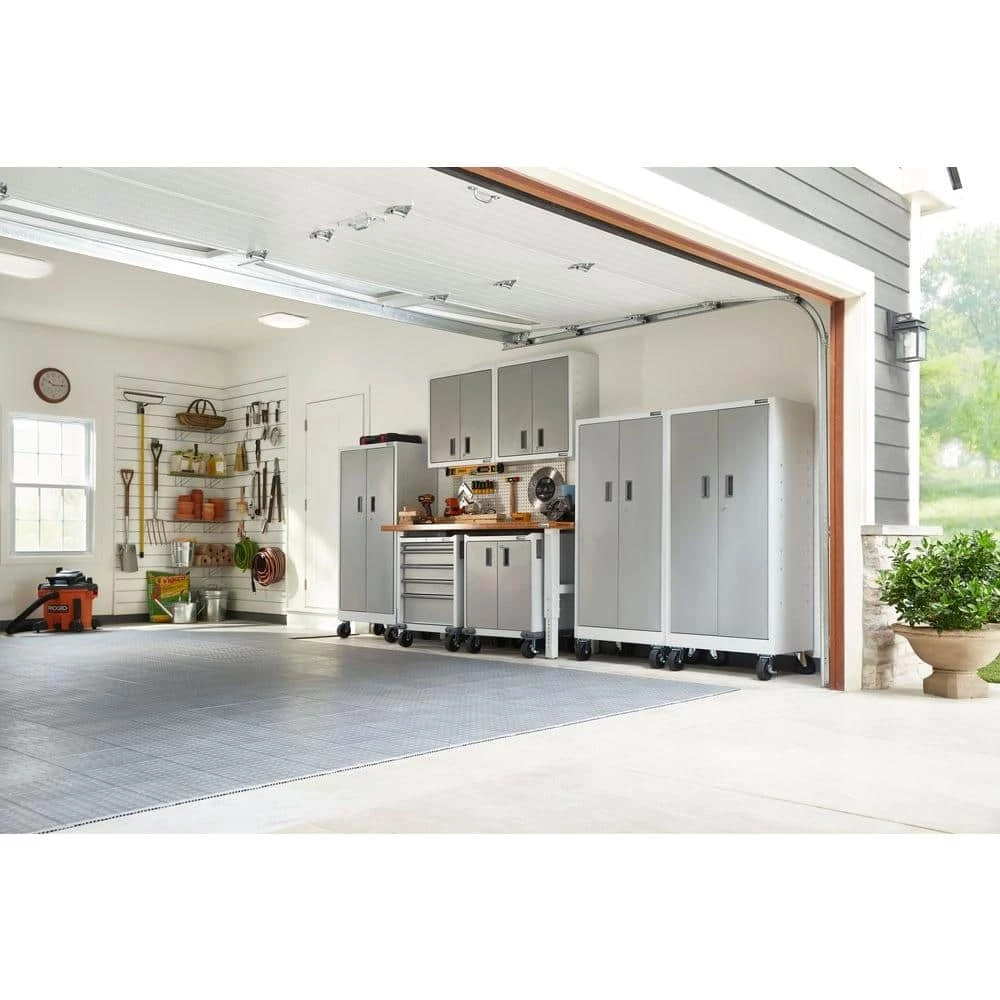 700 Series Dark Gray 4 in. x 1/8 in. x 120 ft. Thermoplastic Rubber Wall Cove Base Coil by ROPPE 6 700 Series Dark Gray 4 in. x 1/8 in. x 120 ft. Thermoplastic Rubber Wall Cove Base Coil by ROPPE - Image 5